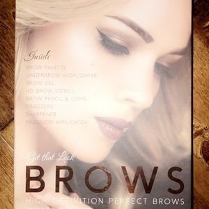 Academy of Colour Brow Kit.